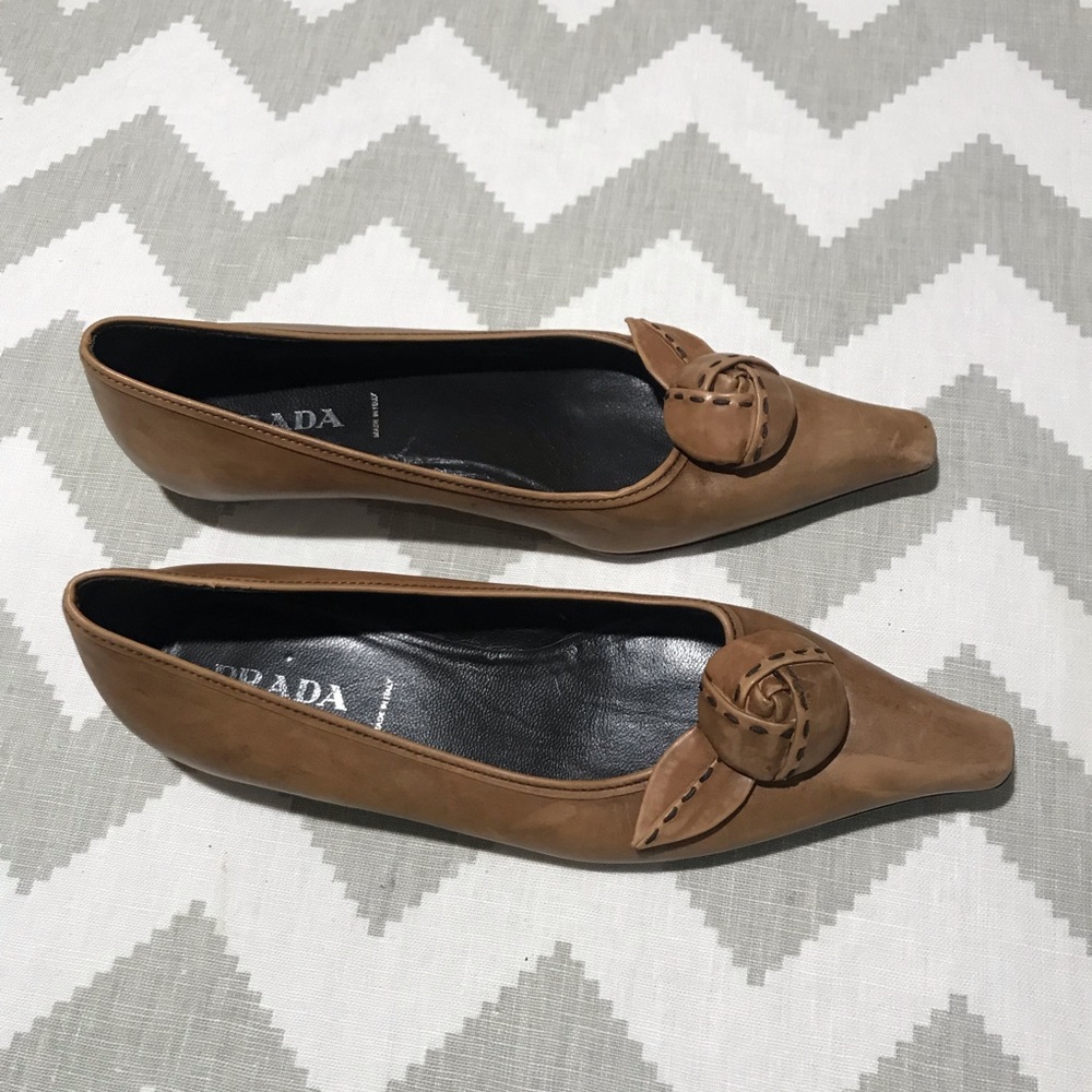 Prada pointy  light brown flats (37) - Picture 6 of 7